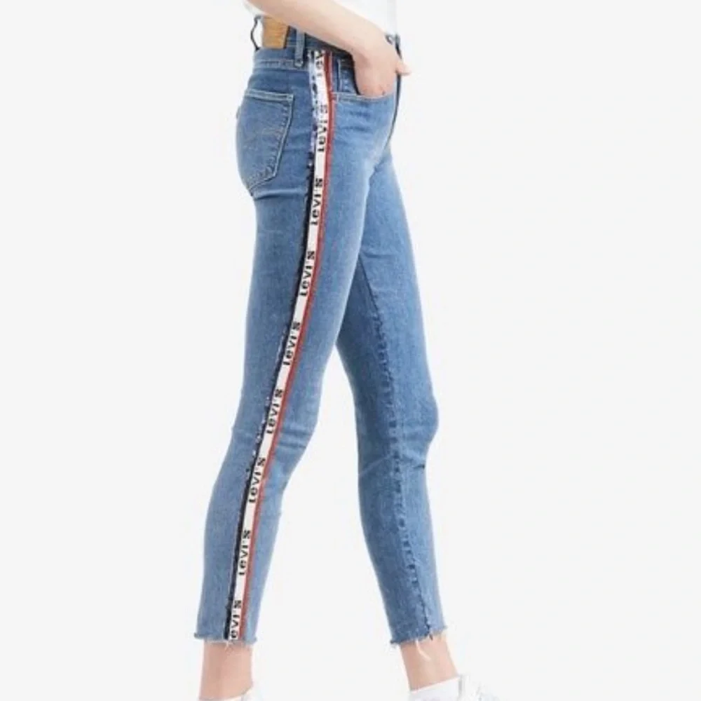 Levi's Limited 721 Side-Tape Logo High-Rise Skinny Jeans - Picture 1 of 7